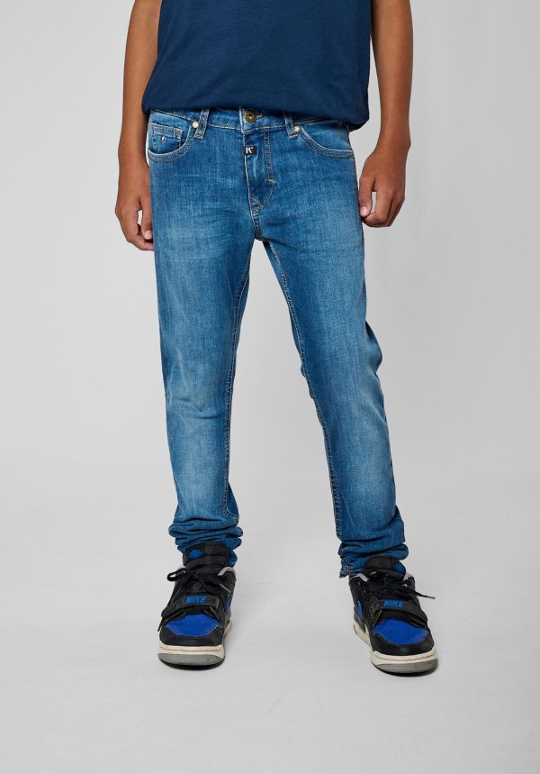 Youngwear.shop08508a05f6 1