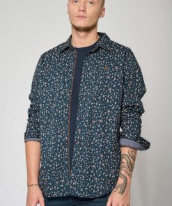 Youngwear.shop16769f6088 1