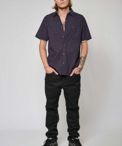 Youngwear.shop187df587ef 4