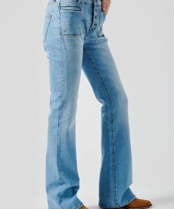 Youngwear.shop399f6a20a4 2