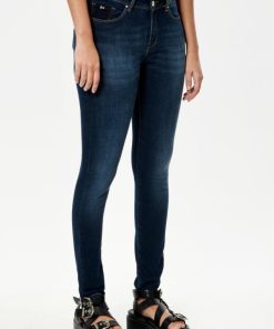 Youngwear.shop43f6e105f5 1