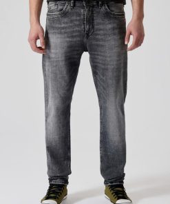 Youngwear.shop47c4a4dabc 1