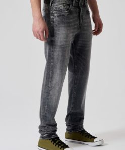 Youngwear.shop47c4a4dabc 2