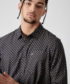 Youngwear.shop5580ba00b9 1