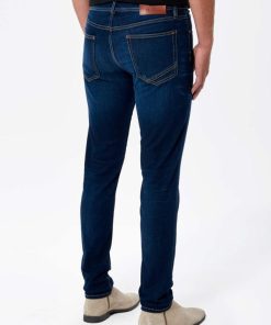 Youngwear.shop582f32b918 3