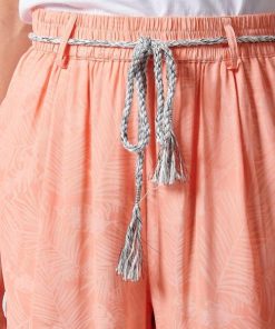 Youngwear.shop5fc3c51b40 4