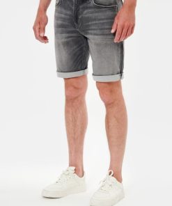 Youngwear.shop601c91b777 2