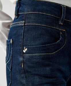 Youngwear.shop671dd576b5 4