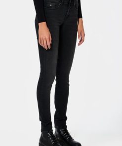 Youngwear.shop720712d49c 2