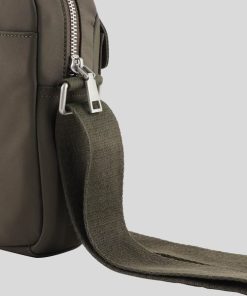 Youngwear.shop79fe702103 5