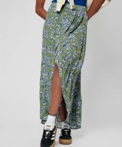 Youngwear.shop84a0e96897 2