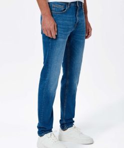 Youngwear.shop8c1e27dc3e 2