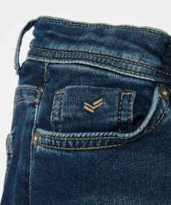 Youngwear.shop95a3a5cead 3