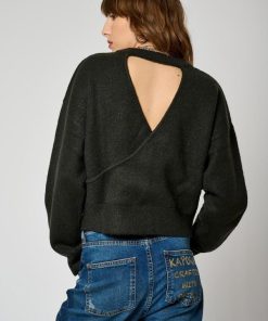 Youngwear.shopb0b4aabf40 4