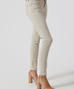 Youngwear.shopdccf035f5a 2