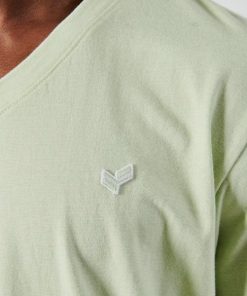 Youngwear.shoped70618e48 4